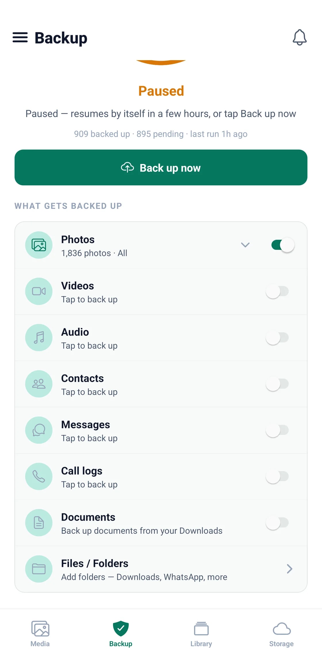 The BigMind mobile app backing up photos, videos, audio, contacts, messages, call logs and documents
